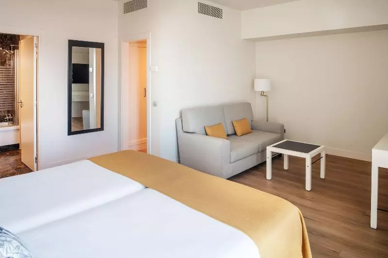 Standard-huone Kaupunkinäkymä, Arrecife Gran Hotel & SPA