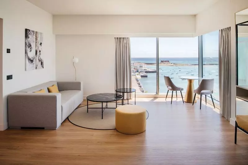 Sviitti Merinäkymä, Arrecife Gran Hotel & SPA