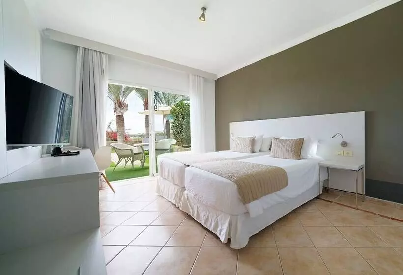 ゴルフビュースタンダードルーム, Bull Vital Suites & Spa Boutique Hotel - Adults Only