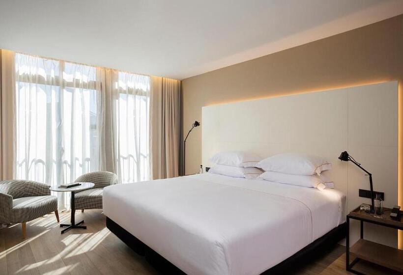 سوییت لوکس, Casa Elliot By Bondia Hotel Group