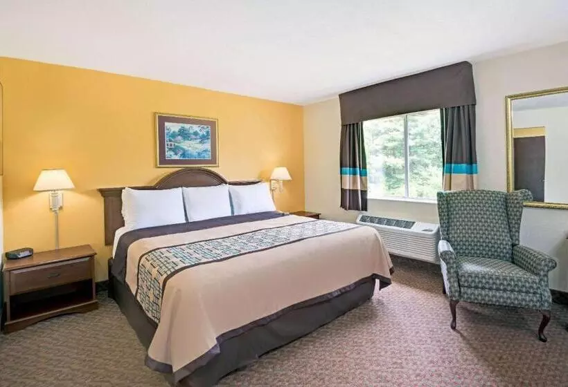 身障者適用スタンダードルーム, Days Inn & Suites By Wyndham Siler City