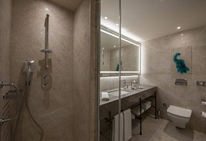 اتاق لوکس, Doubletree By Hilton Hotel Istanbul   Sirkeci