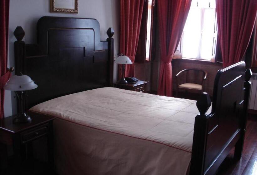 اتاق استاندارد, Falcao De Mendonca