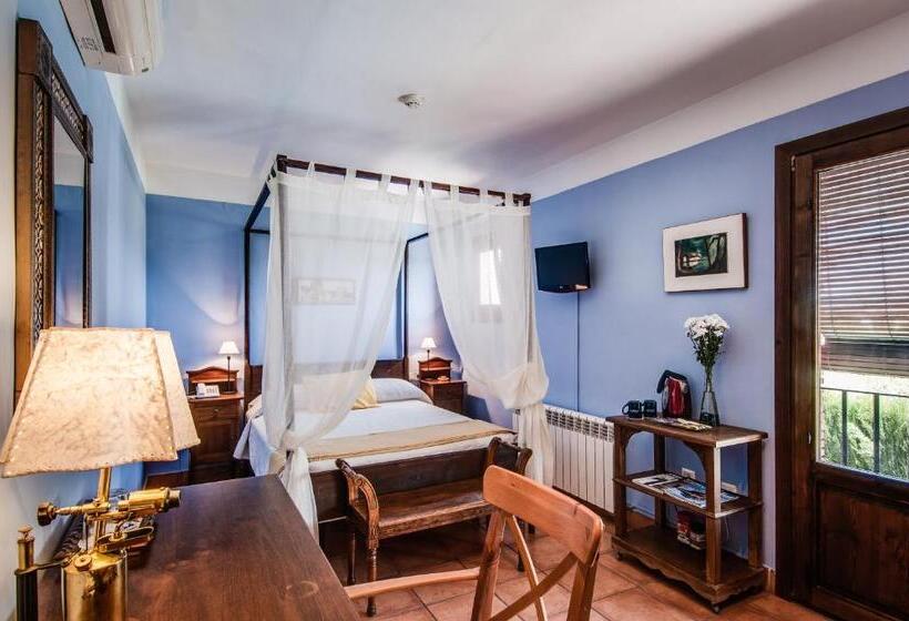 غرفة قياسية فردية, La Garapa