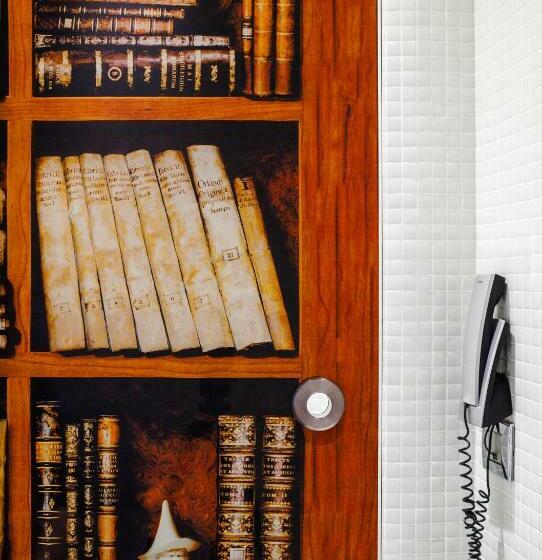 اتاق اکونومی, Nature Oviedo