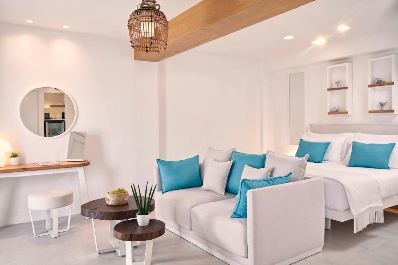 Quarto standard, Nikki Beach Resort & Spa Santorini