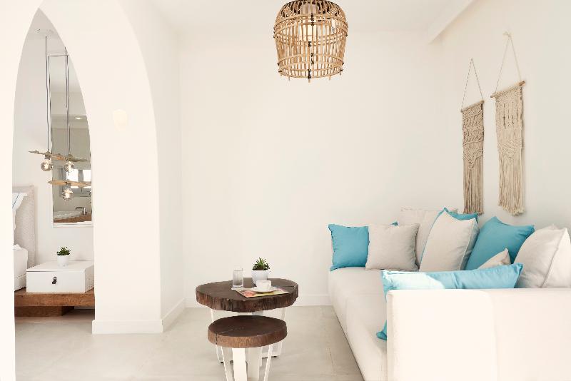 스탠다드 룸, Nikki Beach Resort & Spa Santorini