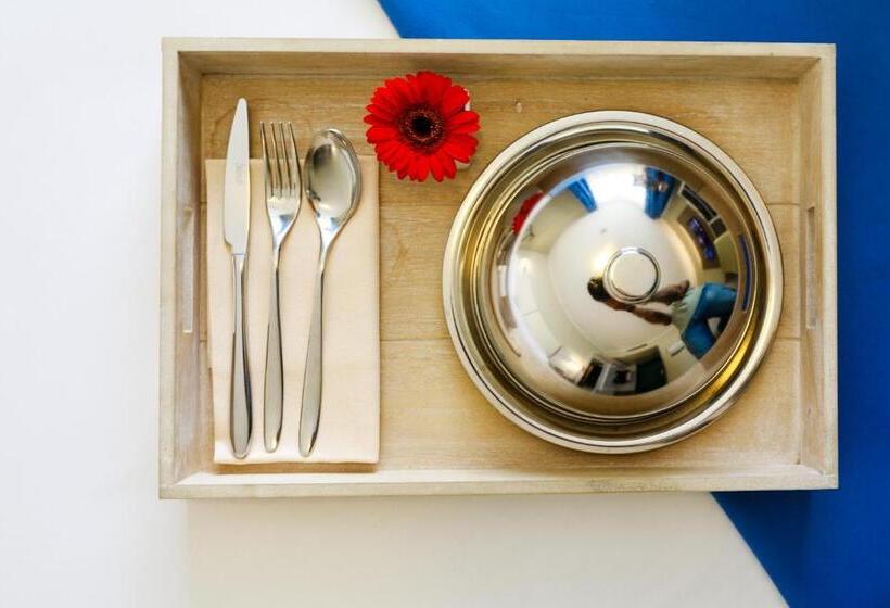 غرفة قياسية, Oleggio Malpensa