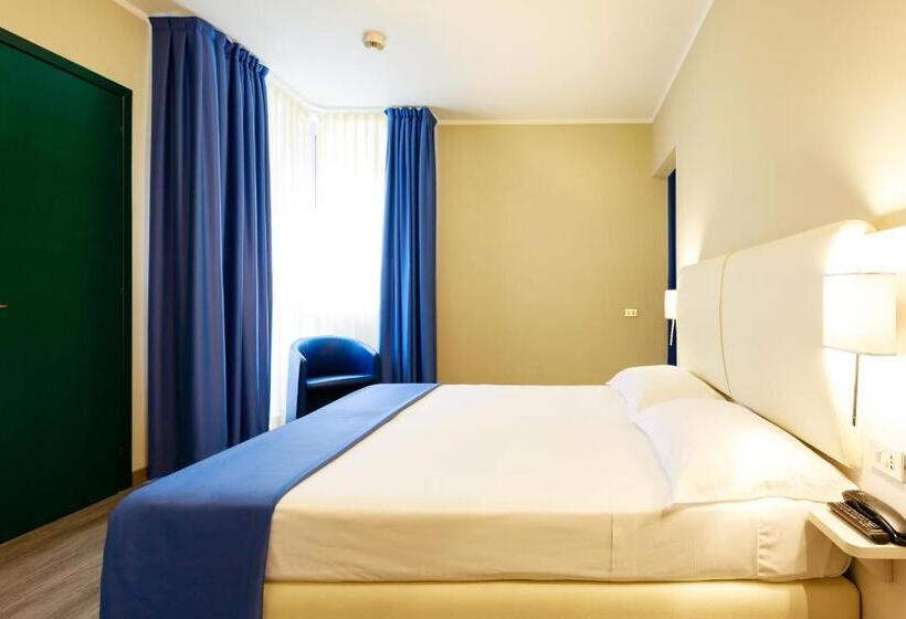 غرفة قياسية, Oleggio Malpensa