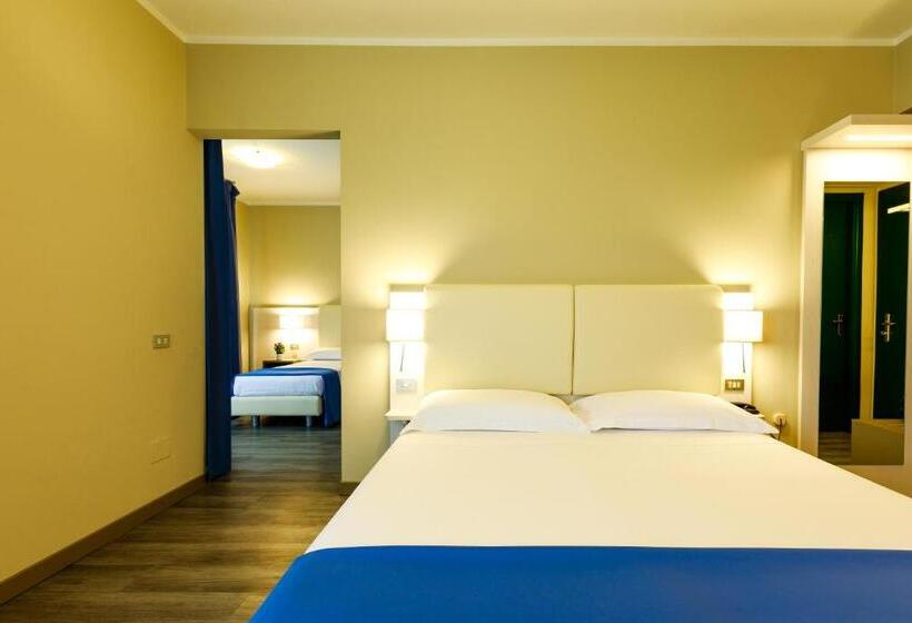 غرفة عائلية, Oleggio Malpensa