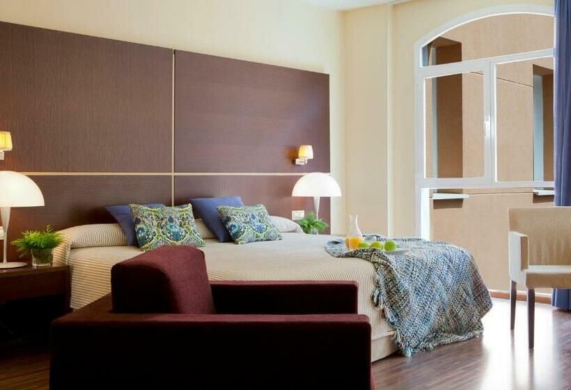 اتاق لوکس, Rice Palacio De Los Blasones