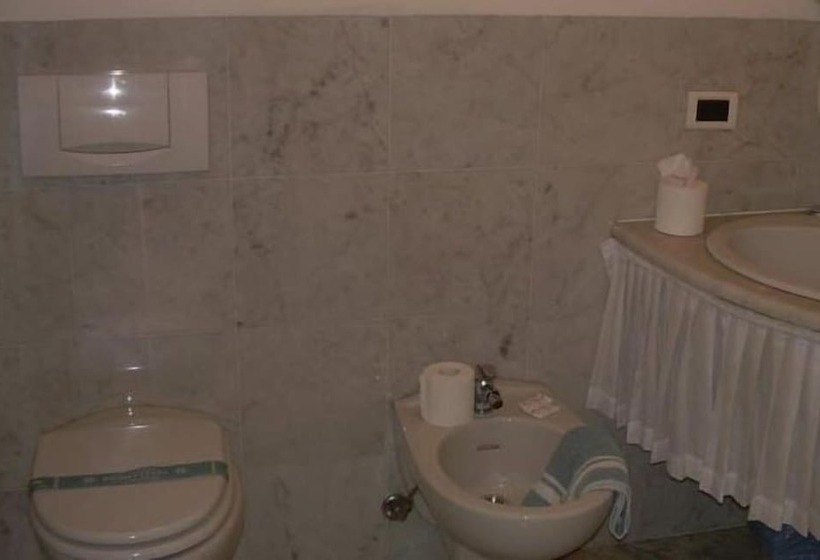 Номер Стандарт Трехместный, Piccolo Hotel Olina