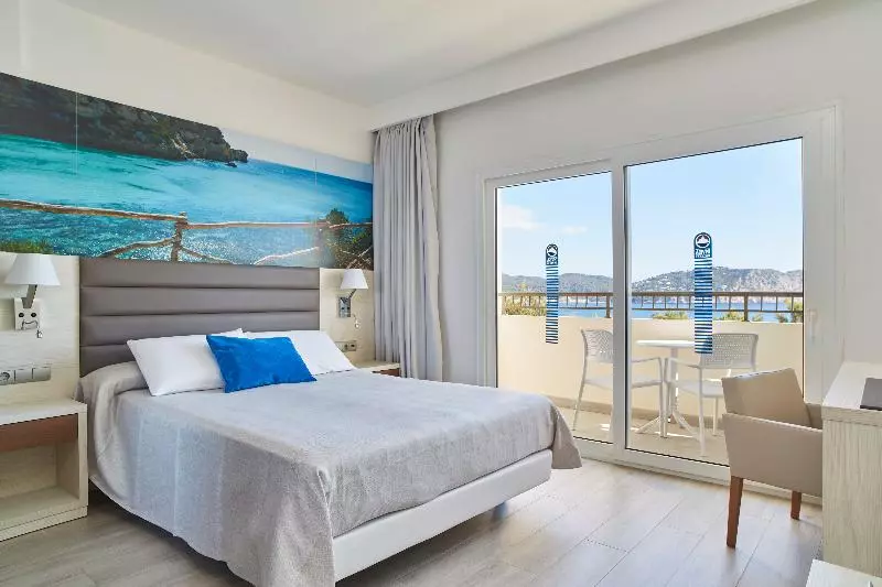 اتاق سوپریور, Invisa Hotel Club Cala Verde