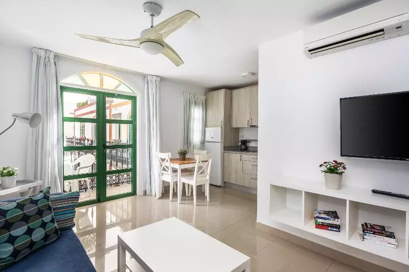 آپارتمان سوپریور 1 خوابه, Billy's Puerto de Mogán Apartments by Livvo