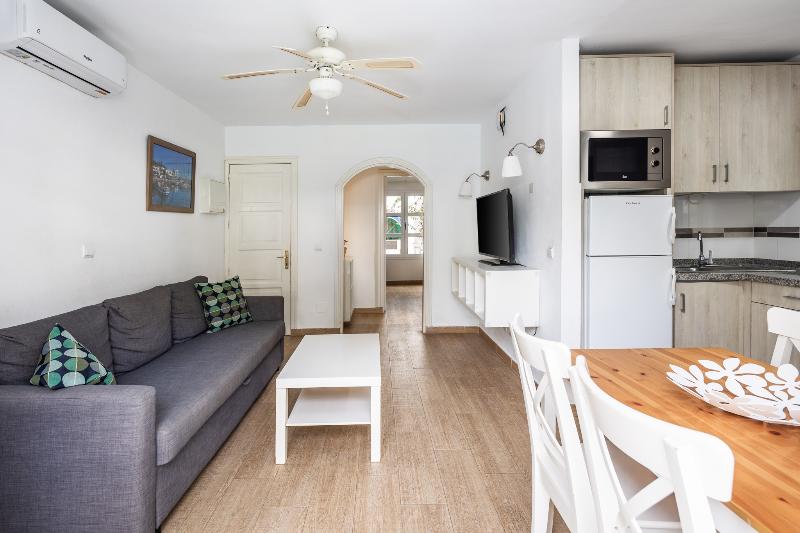 شقة غرفة واحدة مزودة بتراس, Billy's Puerto de Mogán Apartments by Livvo