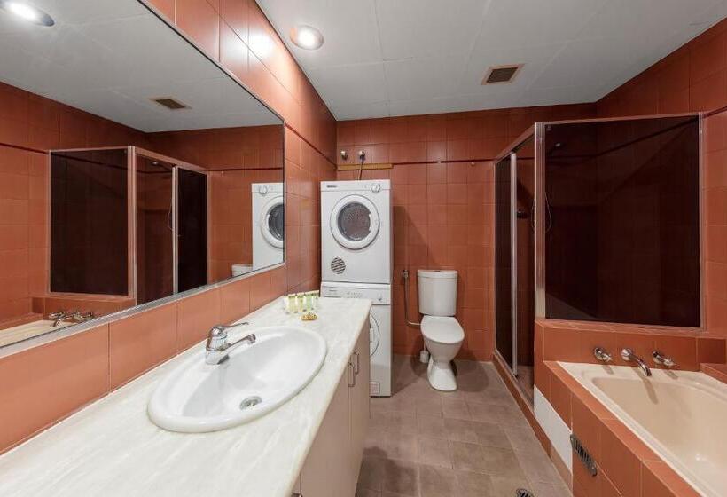 Студия Стандарт, Nesuto Woolloomooloo