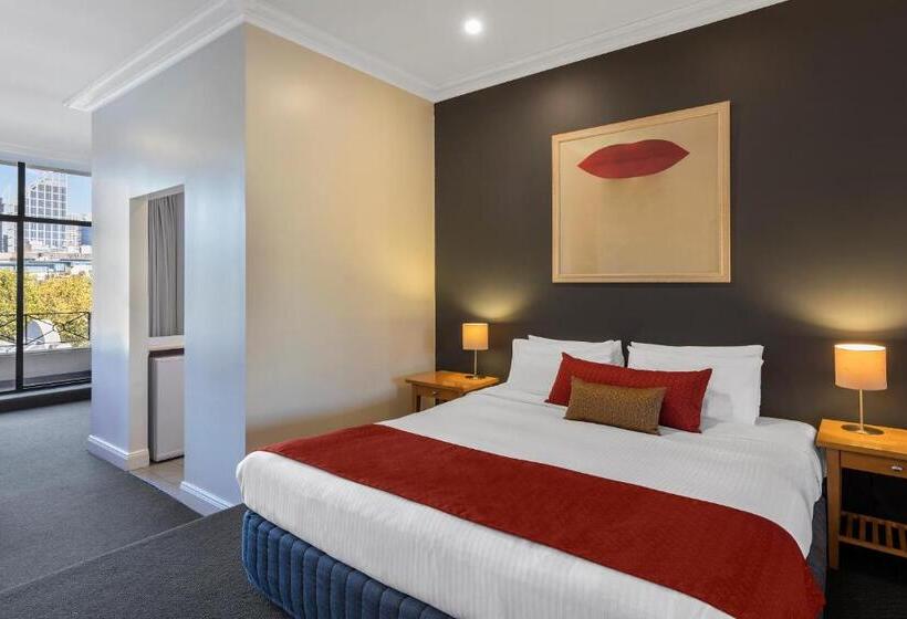 Студия Стандарт, Nesuto Woolloomooloo