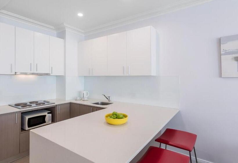 Студия Стандарт, Nesuto Woolloomooloo