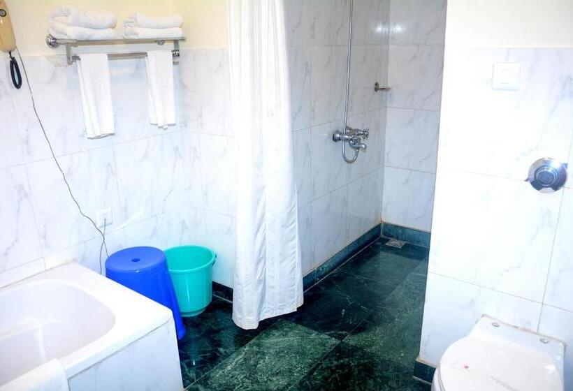 豪华房间, The Royal Residency