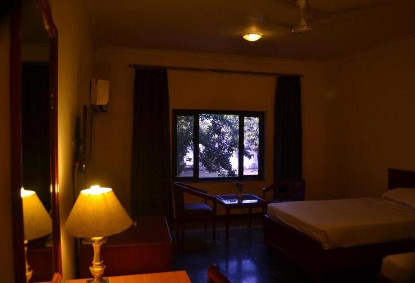 豪华房间, The Royal Residency