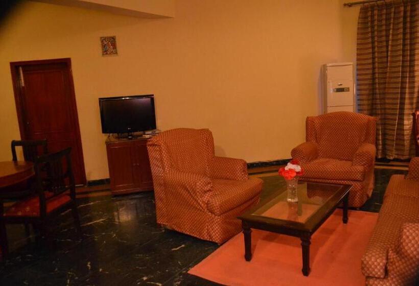 套房, The Royal Residency