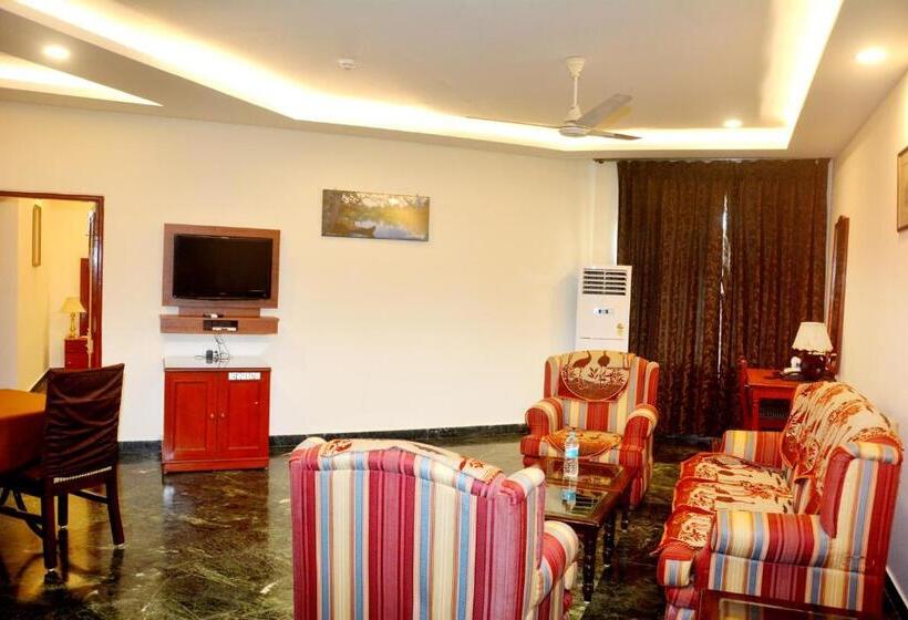 套房, The Royal Residency