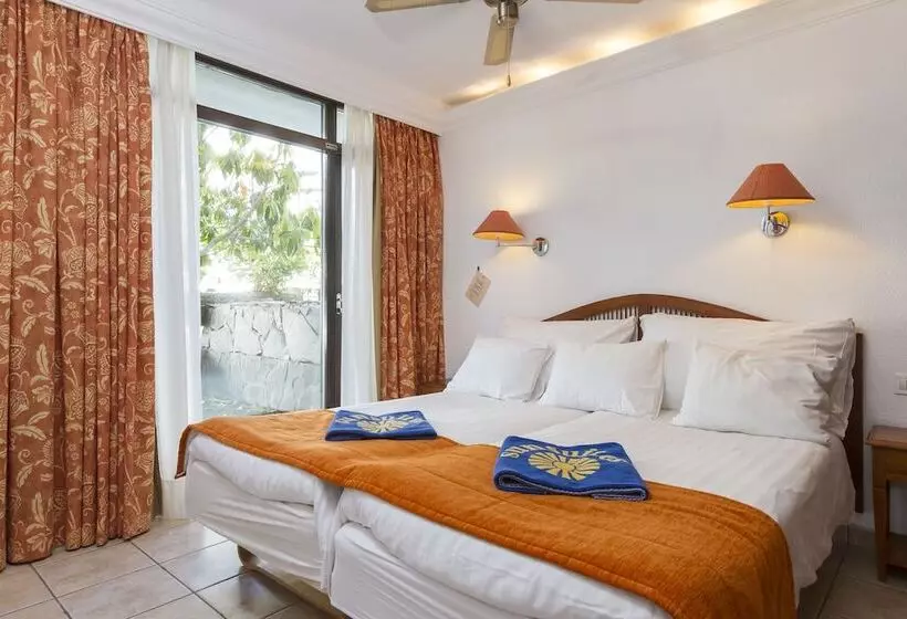 آپارتمان 1 خوابه با بالکن, Sunsuites Carolina & Collection