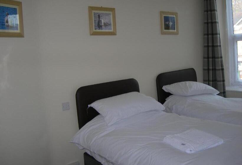 스탠다드 룸, The Swan