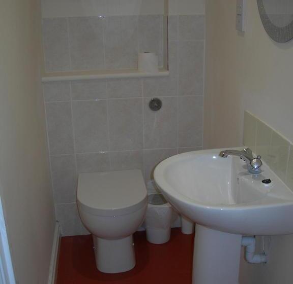 스탠다드 싱글 룸, The Swan