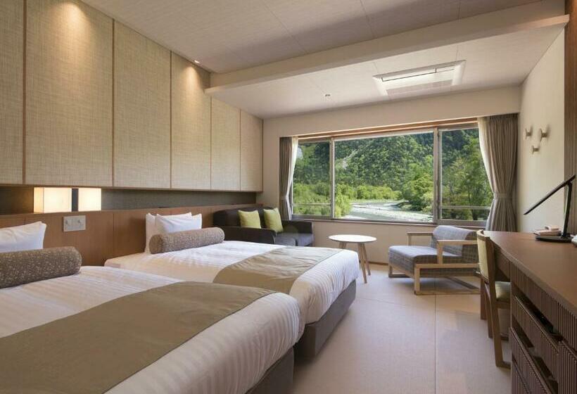 اتاق استاندارد با چشم‌انداز, Kamikouchi Hotel Shirakabaso