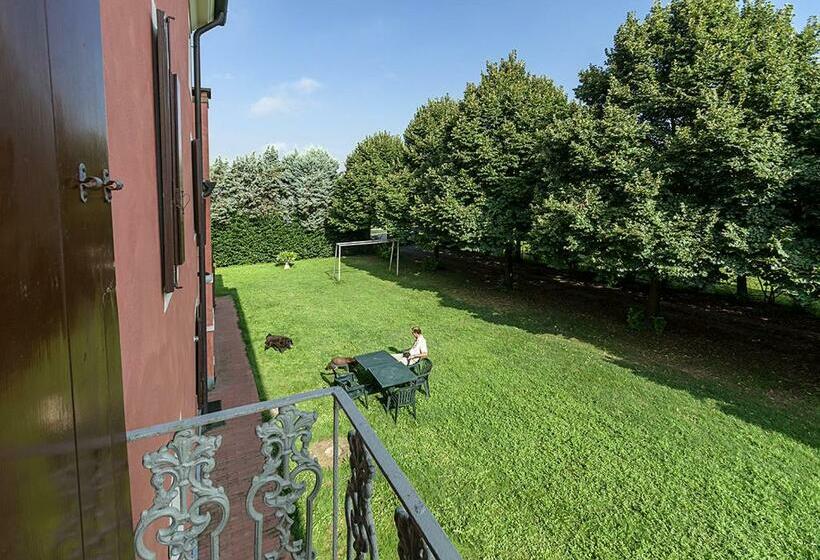 اتاق استاندارد, Bordeghina B&b In Farmhouse