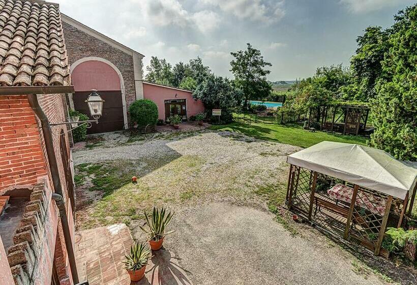 اتاق استاندارد, Bordeghina B&b In Farmhouse