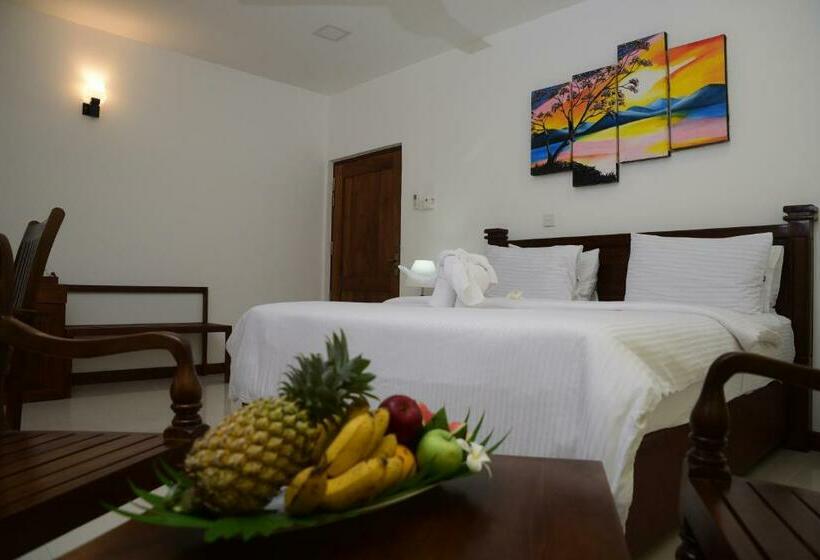 Номер Superior, Hikka Sandy Pearl Beach Resort