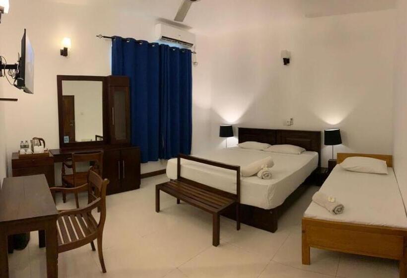 Номер Superior, Hikka Sandy Pearl Beach Resort