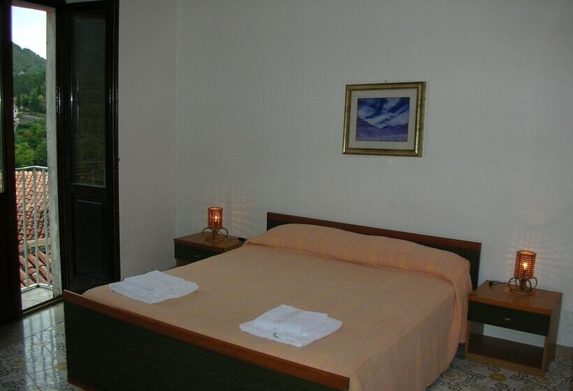 바다 전망 디럭스 3인룸, B&b Le Due Lanterne