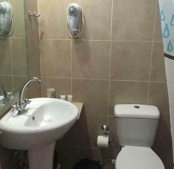 חדר דלוקס נוף לגינה, Methanion