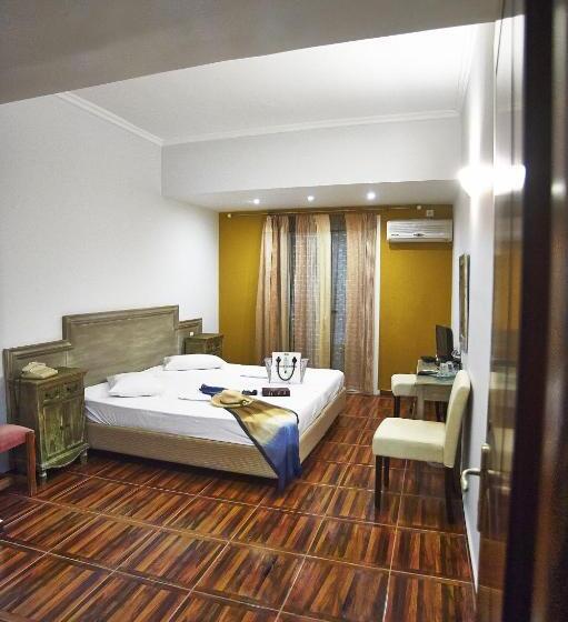 חדר דלוקס, Methanion