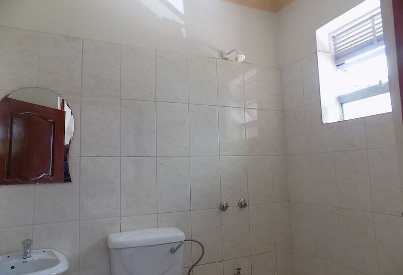 اتاق استاندارد, Relief Motel