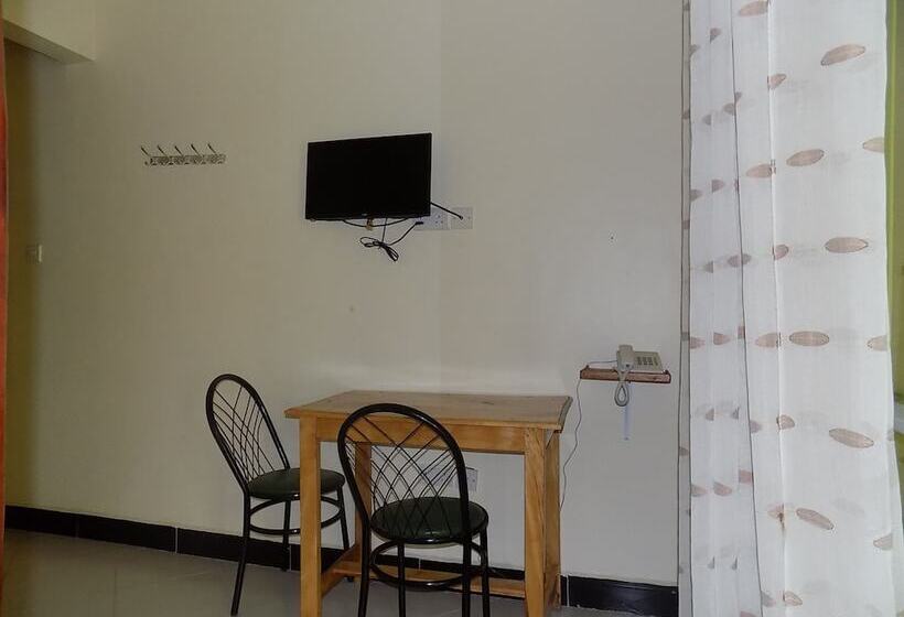 اتاق استاندارد, Relief Motel