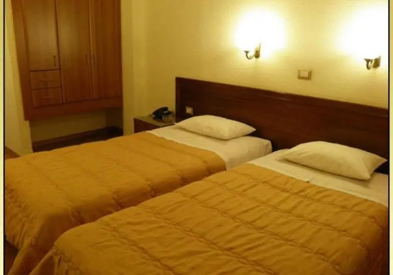 Chambre Supérieure avec Balcon, Meletiou
