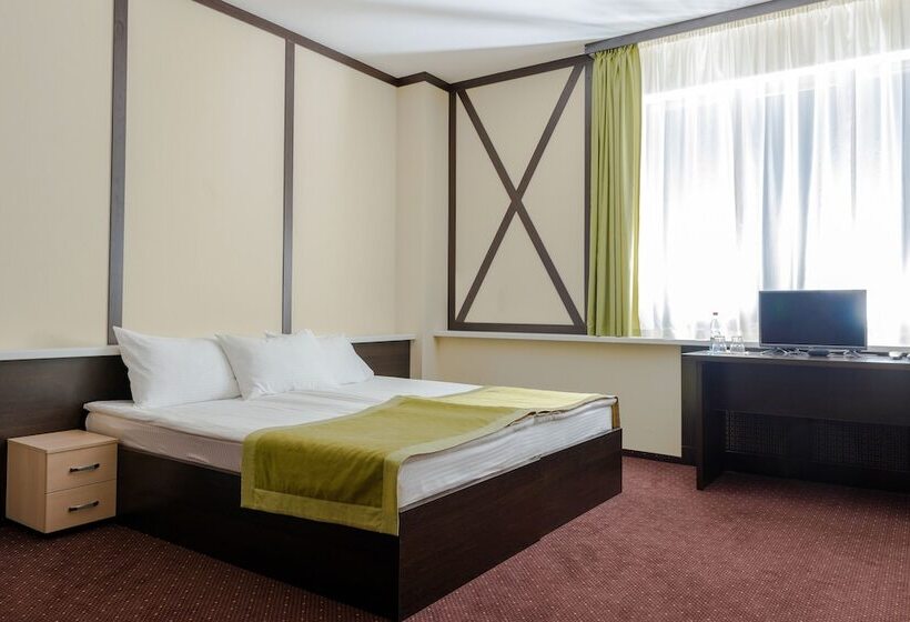 غرفة عائلية, Melnitca