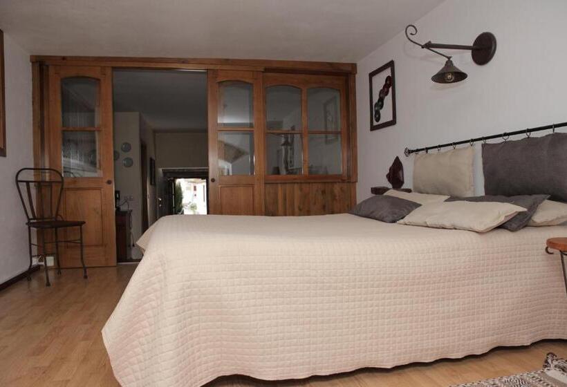 스탠다드 스튜디오 킹침대, Quinta De Rio Alcaide