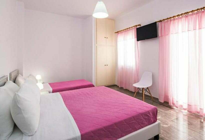 Economy Triple Room, Villa Kavallaris & Apartments