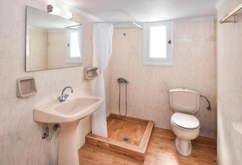 Chambre Economy, Villa Kavallaris & Apartments