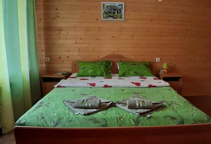 سوییت جونیور با بالکن, Girska Sonata Hotel & Apartments