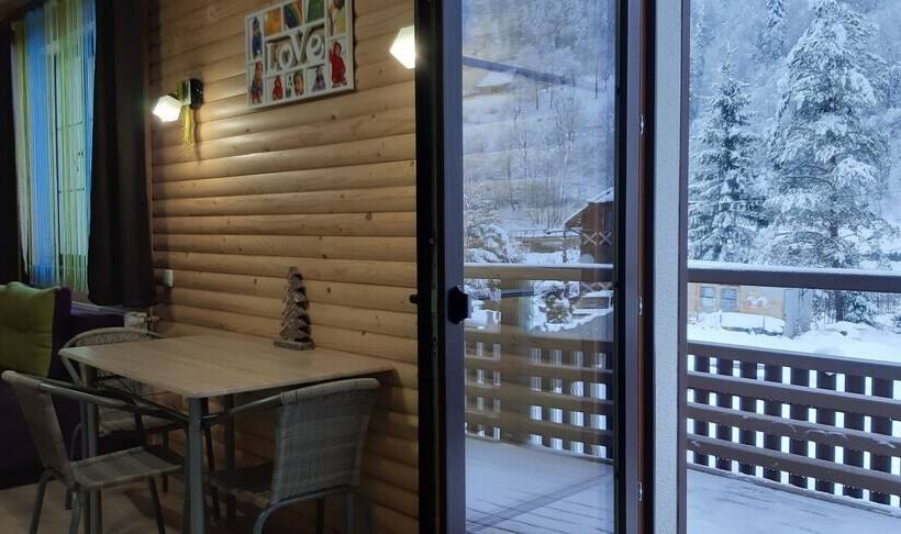 کابین, Girska Sonata Hotel & Apartments