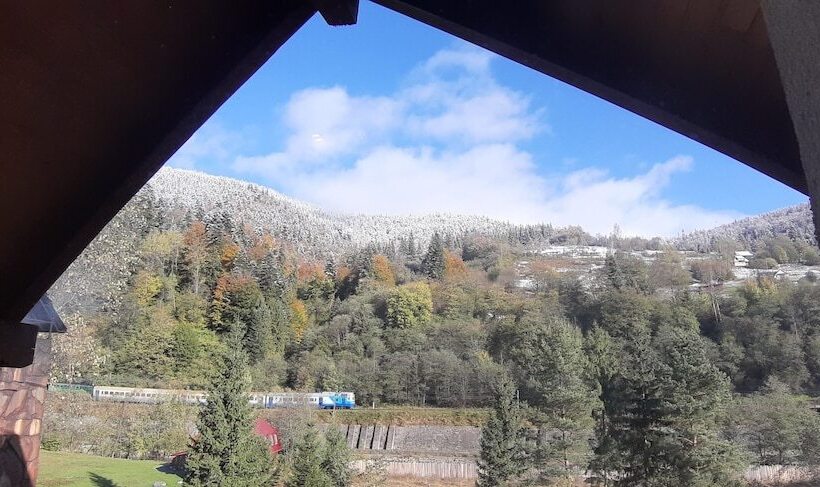 کابین, Girska Sonata Hotel & Apartments