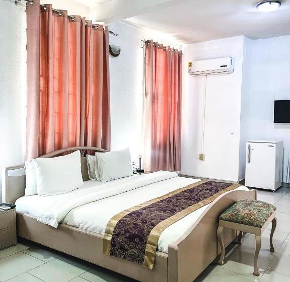 סוויטה, Hill View Hotel Mccarthy Hills