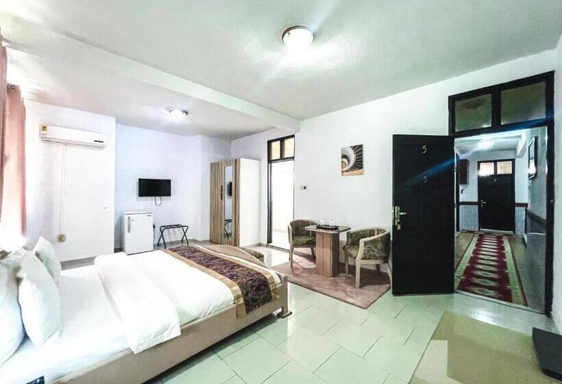 סוויטה, Hill View Hotel Mccarthy Hills