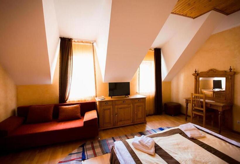 주니어 스위트, готель мараморош